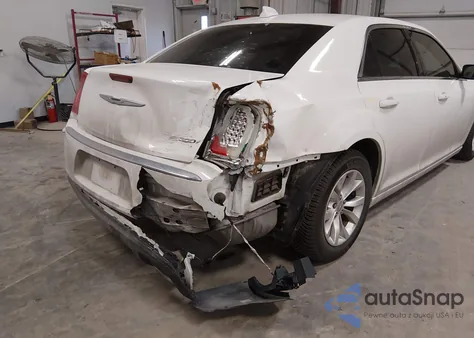 2016 Chrysler 300 Limited z USA, uszkodzony, nr VIN 2C3CCAAGXGH234193